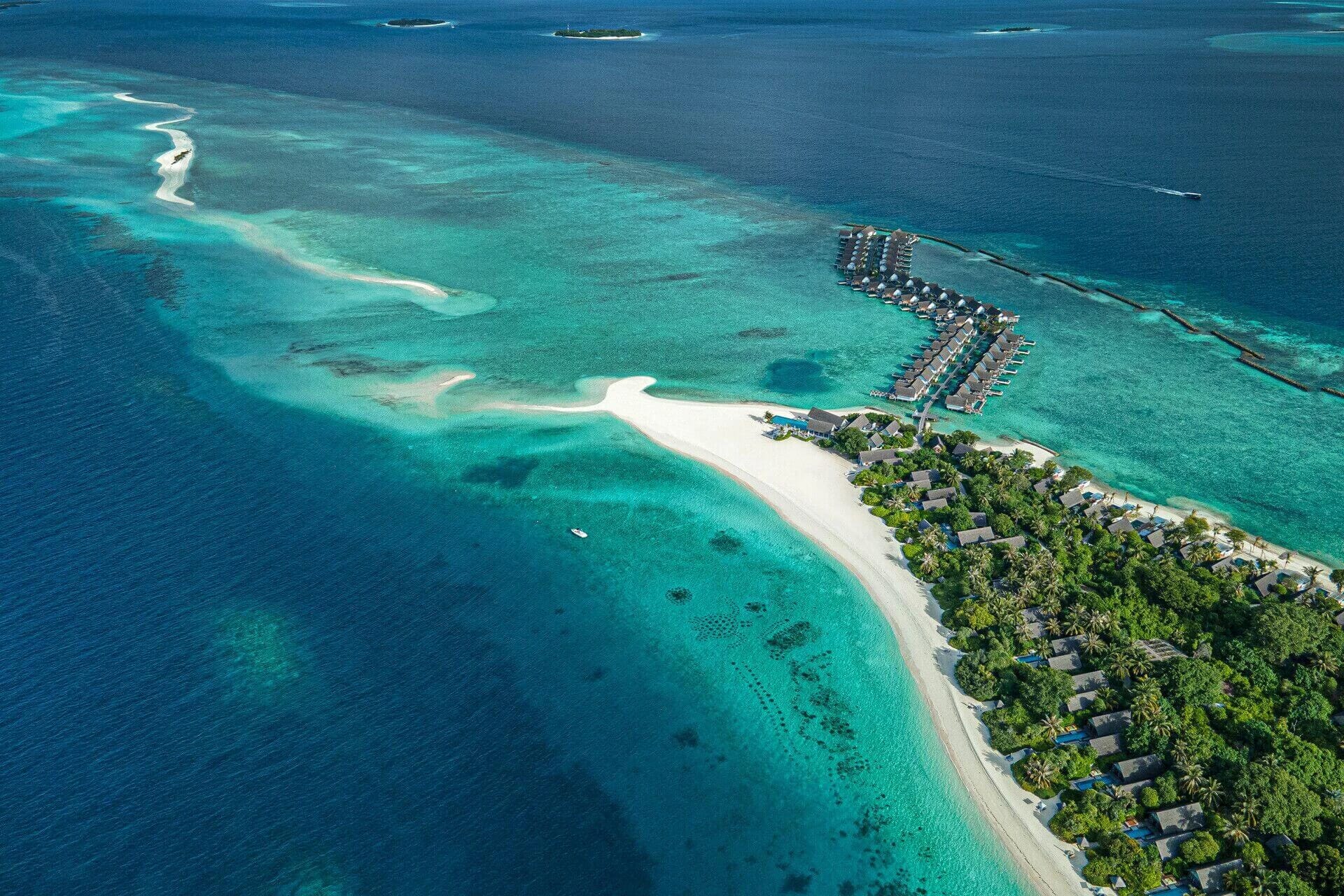 four-seasons-maldives-at-landaa-giraavaru