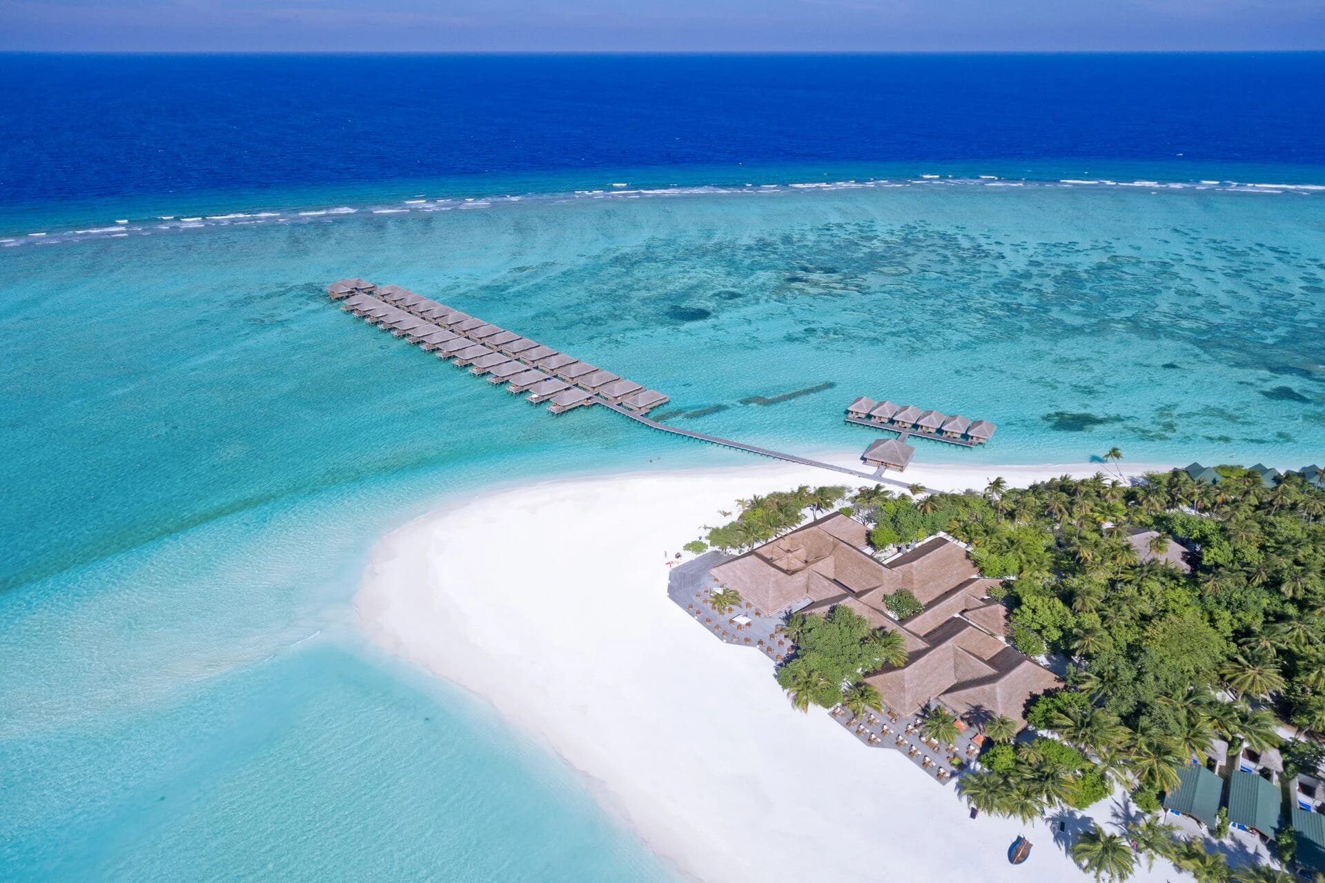 meeru-island-resort-spa-in-maldives